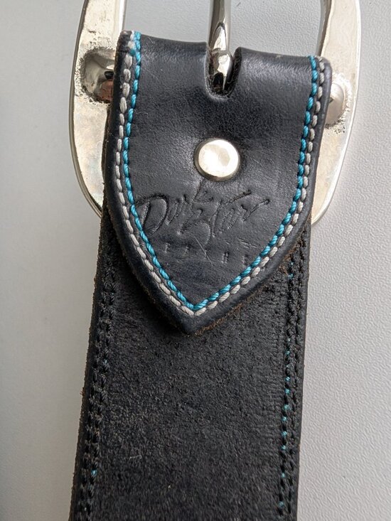 Dark Star Leather Belt Hand Stitched Western Style Cowhide Unisex 33in main image 6